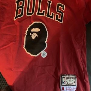 Bape x Mitchell & Ness bulls tee